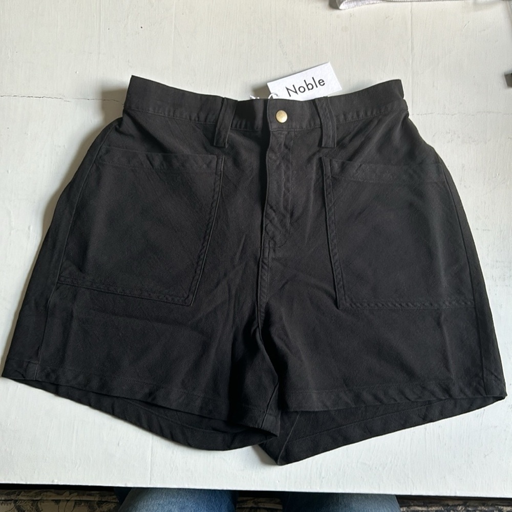 NWT Noble Adult Chore Short in Ash (black)